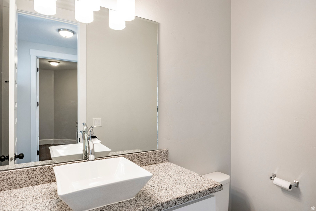 910 S PACE PL North Salt Lake, UT 84054