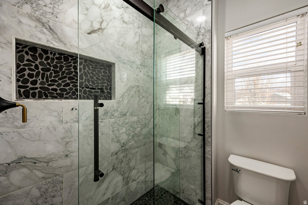 910 S PACE PL North Salt Lake, UT 84054