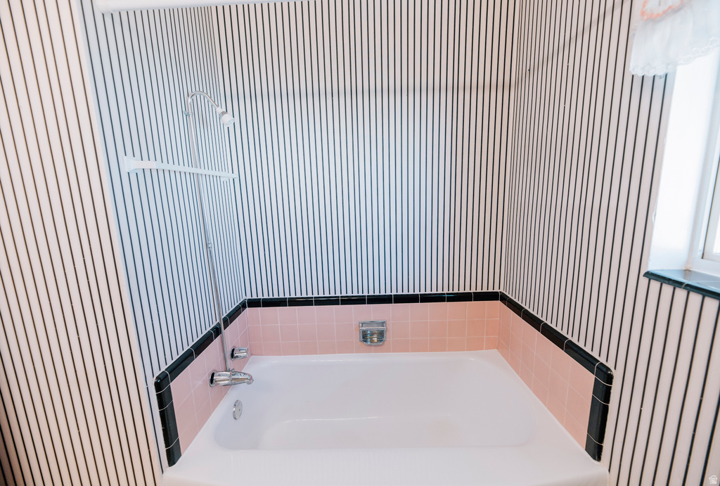 214 E 1250 N Bountiful, UT 84010