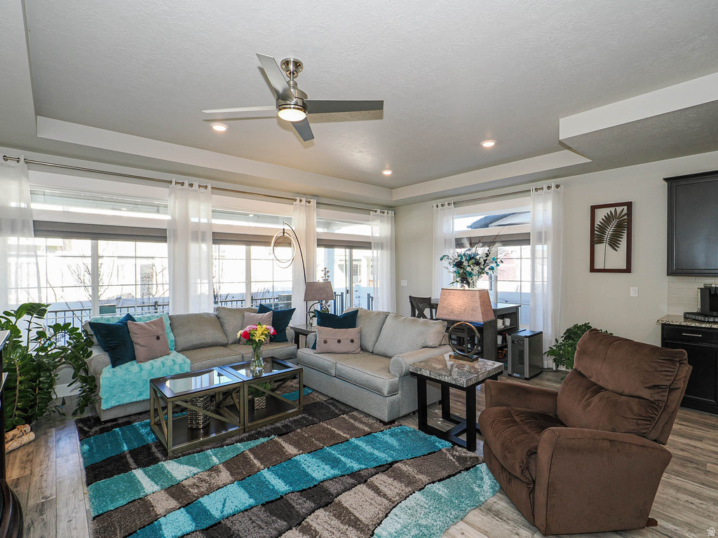 287 S HAYES WELL LN Saratoga Springs, UT 84045