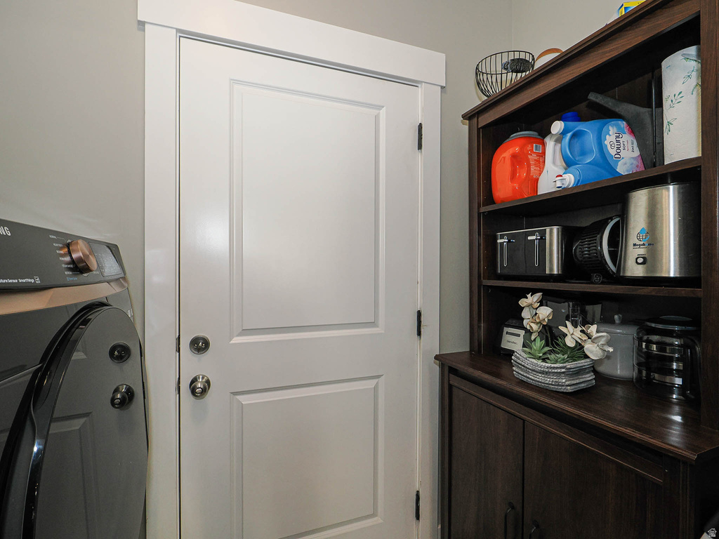 287 S HAYES WELL LN Saratoga Springs, UT 84045