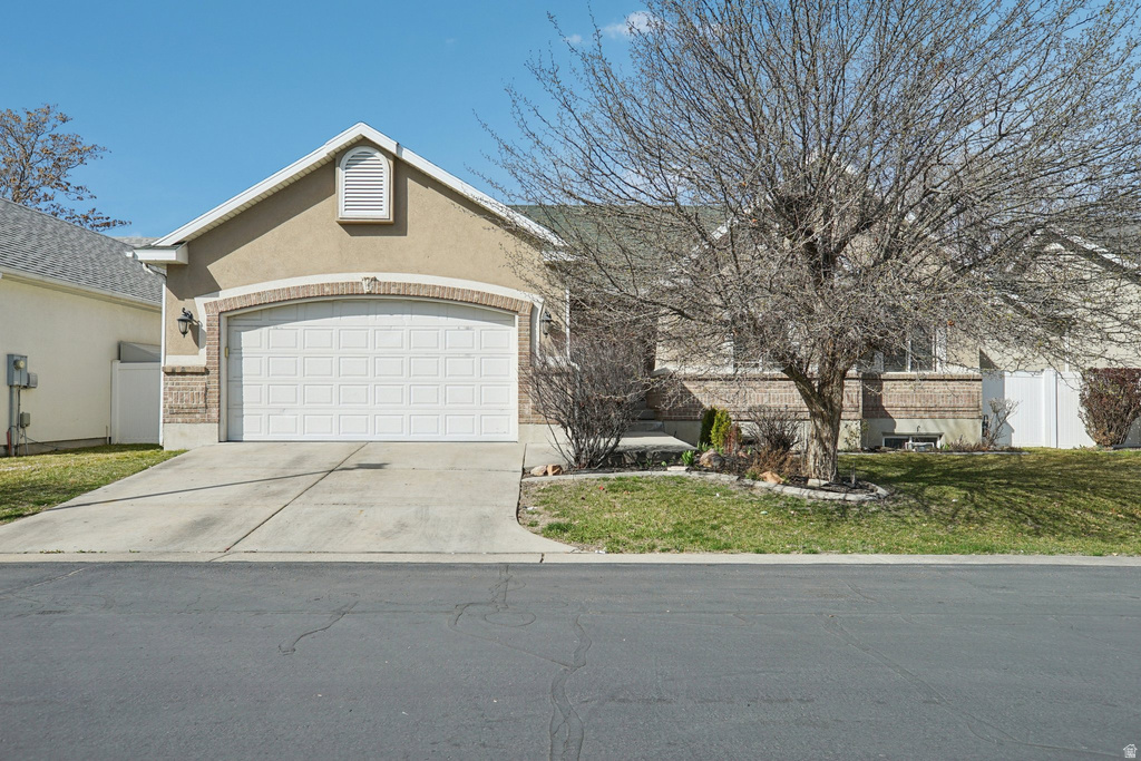4744 S NINA MARIE CIR Taylorsville, UT 84123