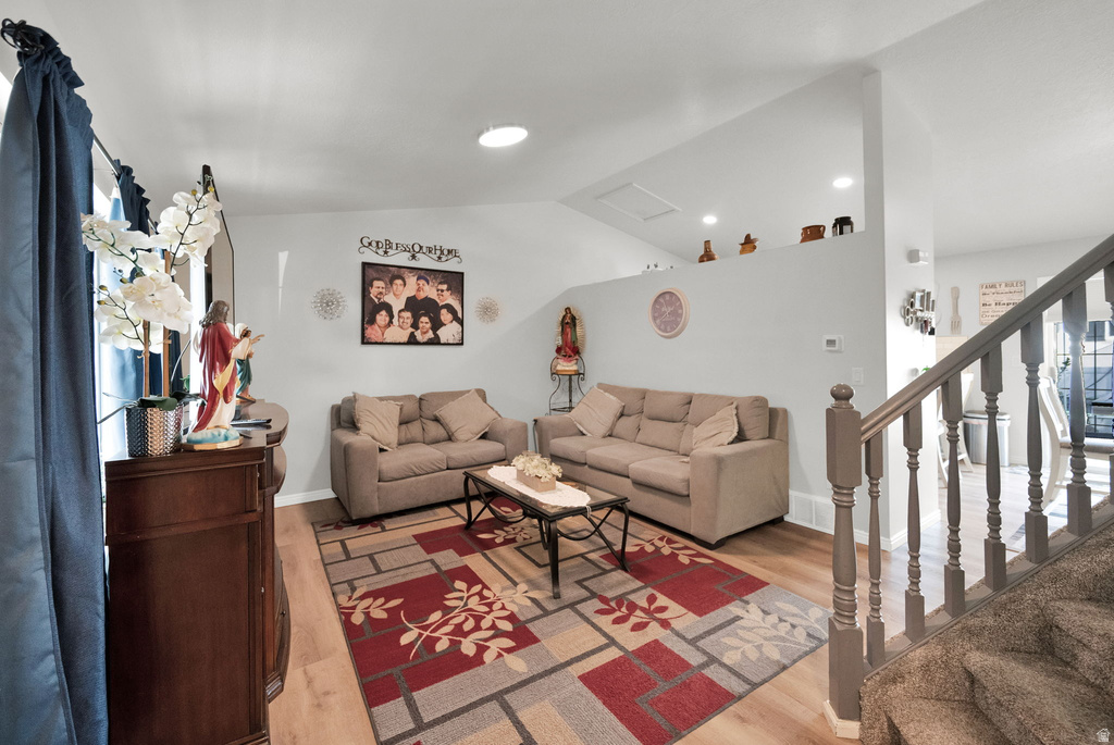 1284 N 900 W Clinton, UT 84015