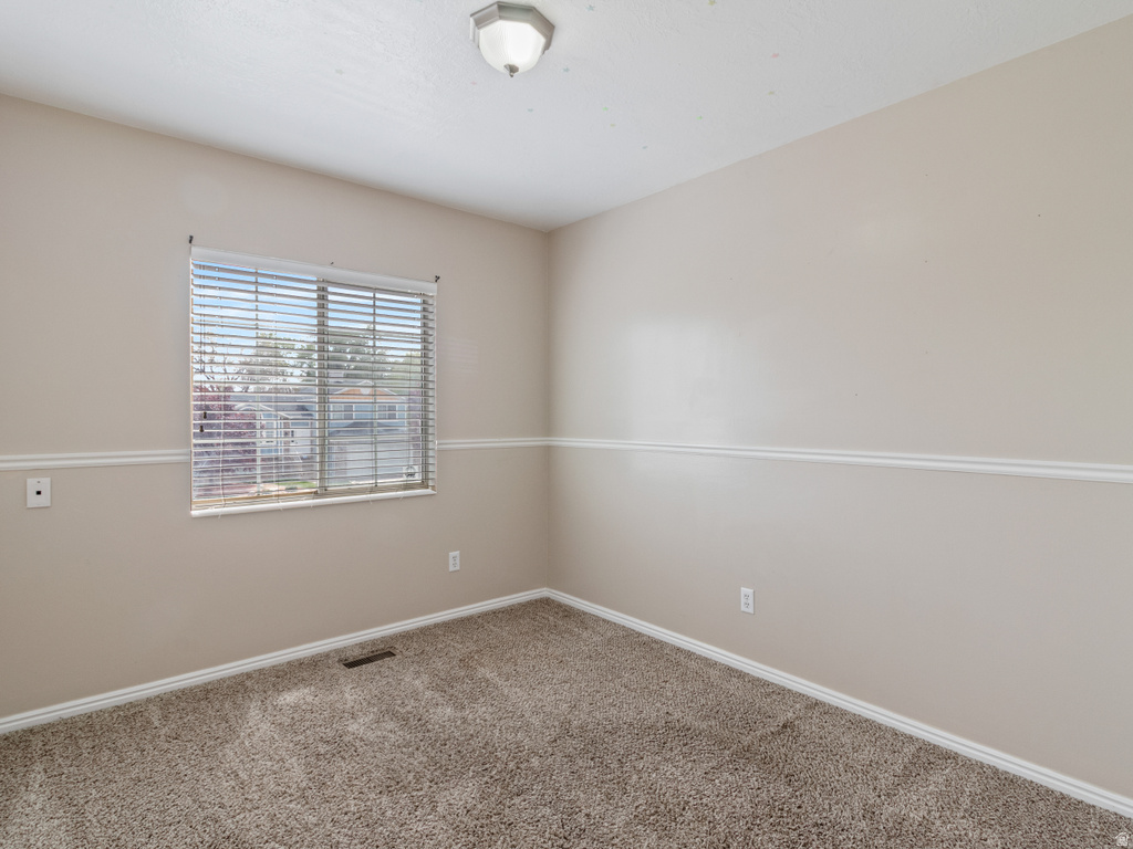 4062 W 5950 S Roy, UT 84067