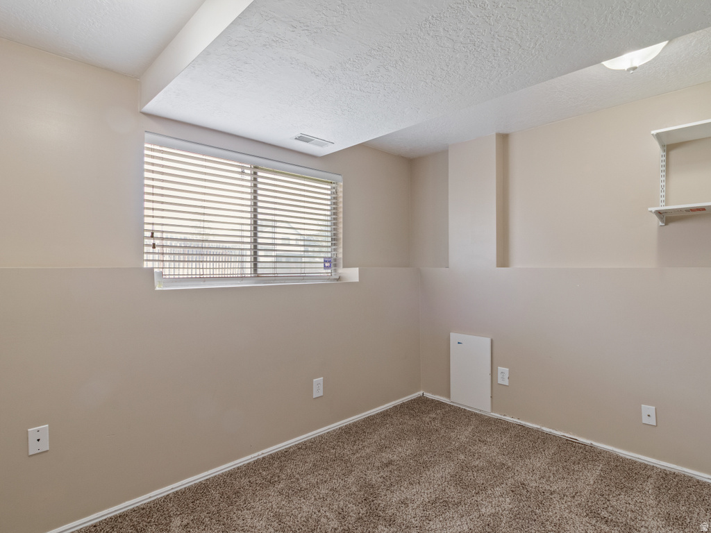 4062 W 5950 S Roy, UT 84067