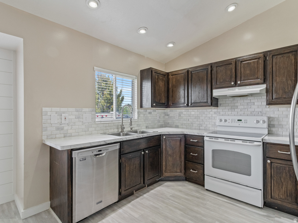 4062 W 5950 S Roy, UT 84067
