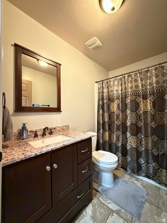 2095 W 4100 N Spring Glen, UT 84526