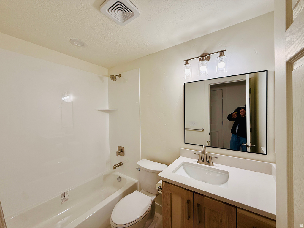 49 W 1880 N Orem, UT 84057