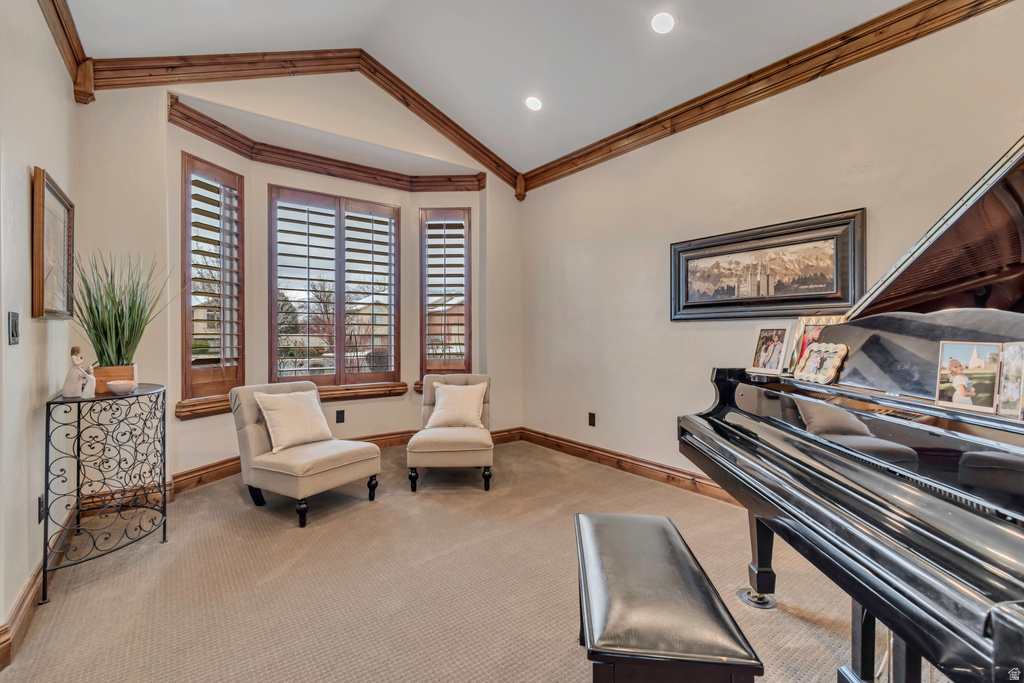 6455 S RAYMOND DR South Weber, UT 84405