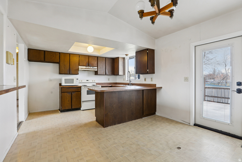 807 E DUSTY ROCK CIR. Sandy, UT 84094