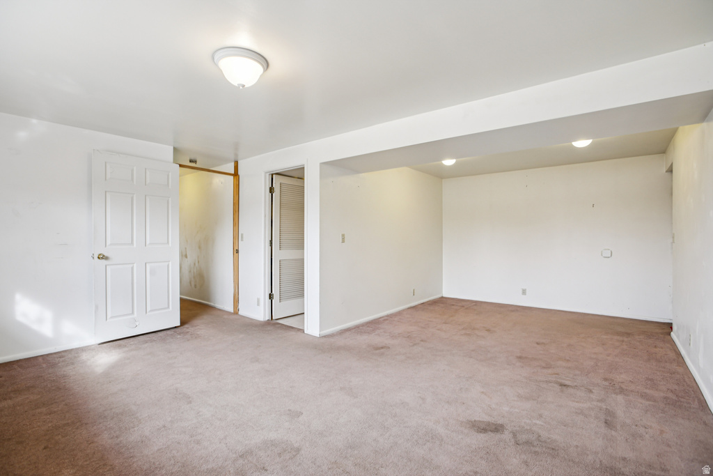 807 E DUSTY ROCK CIR. Sandy, UT 84094