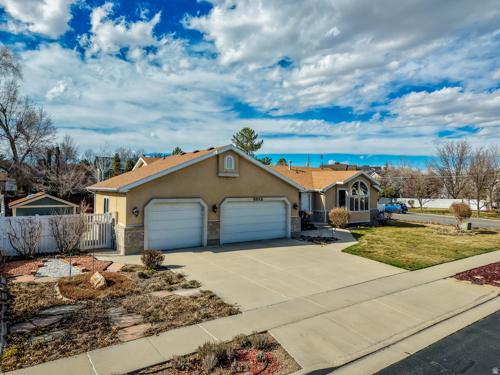5812 S HAYSTACK WAY Murray, UT 84123