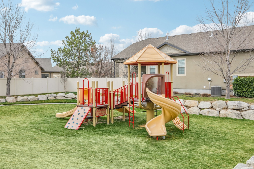 566 E 9270 S Sandy, UT 84070