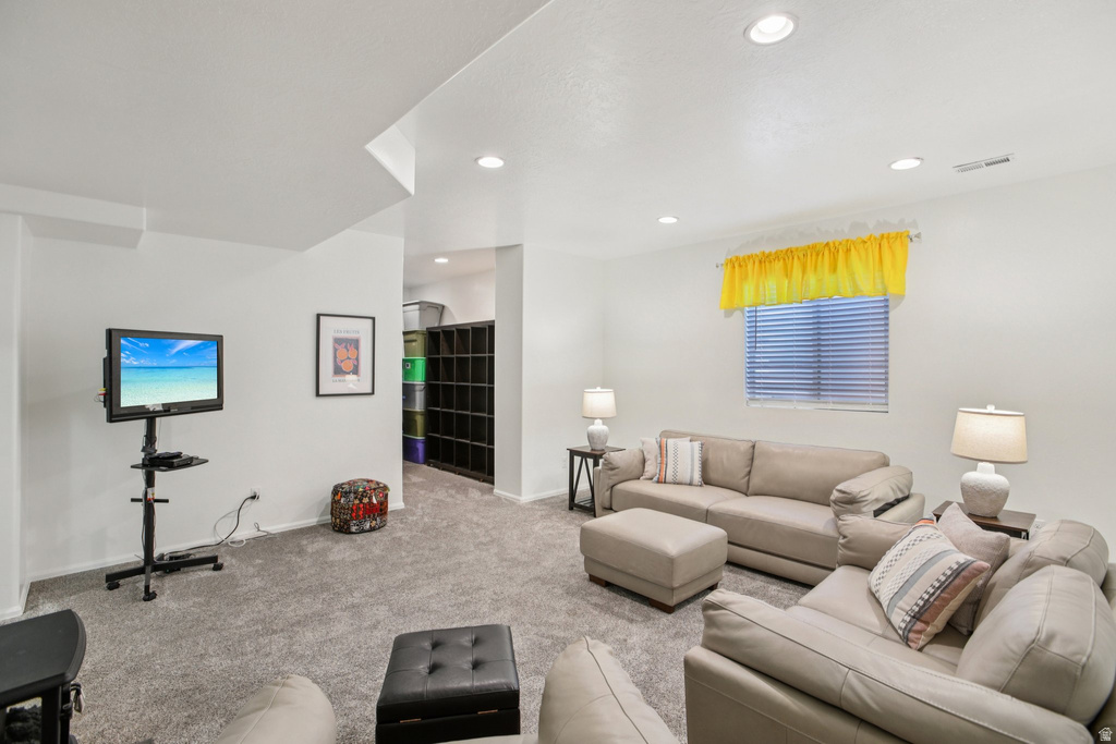 566 E 9270 S Sandy, UT 84070