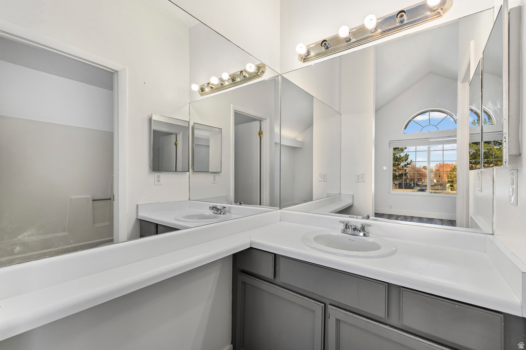 1468 W COASTAL CT Taylorsville, UT 84123