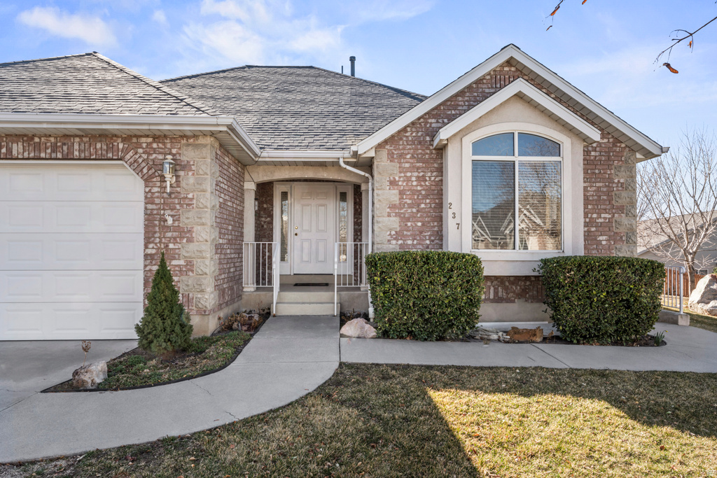 237 S RIDGEVIEW DR Orem, UT 84058