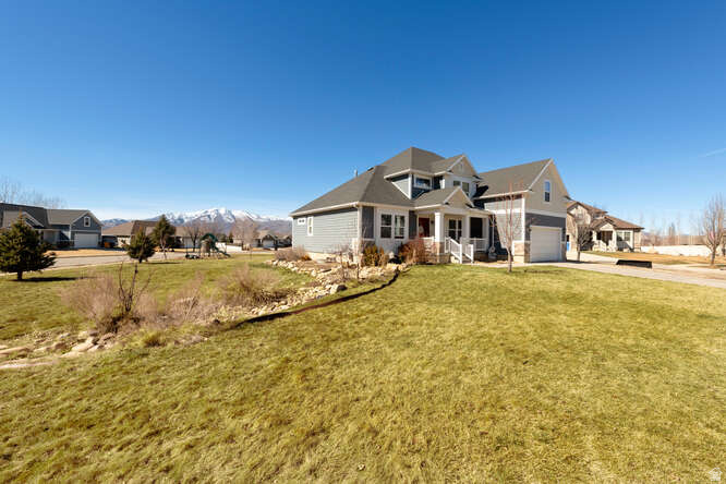 2477 S 400 E Daniel, UT 84032