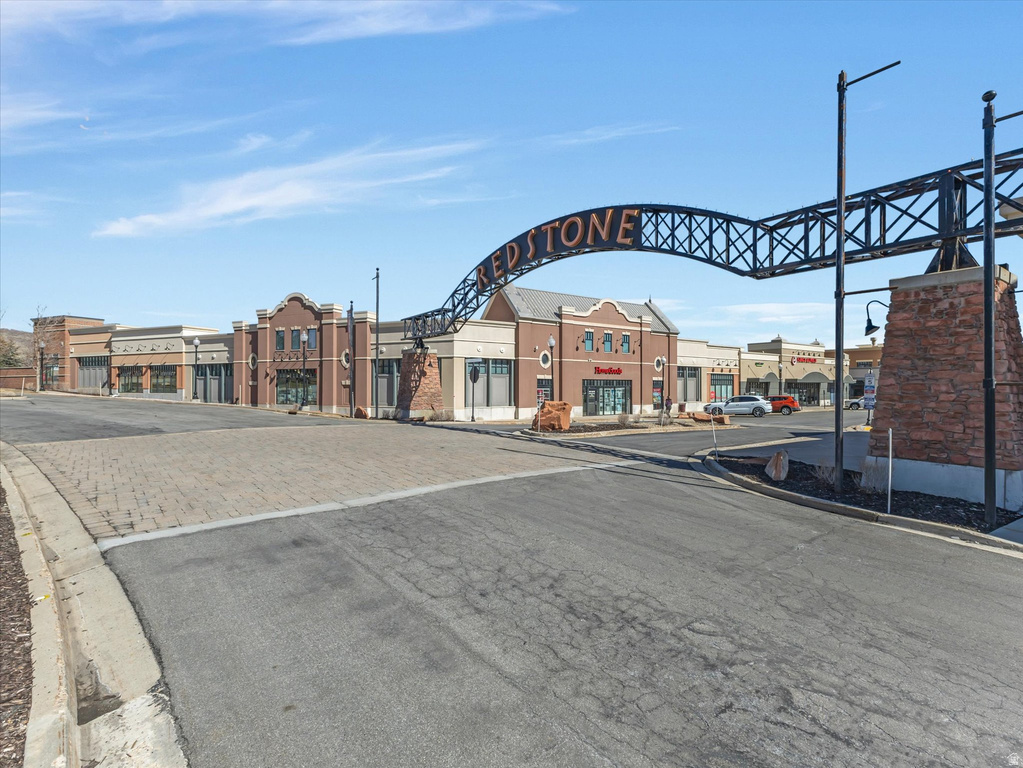 1684 W FOX HOLLOW LN #H12 Park City, UT 84098