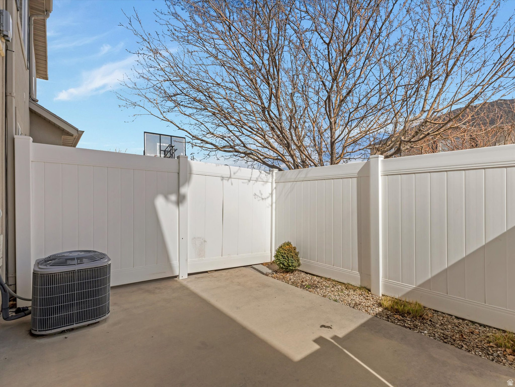 7826 S COOL WATER WAY West Jordan, UT 84081