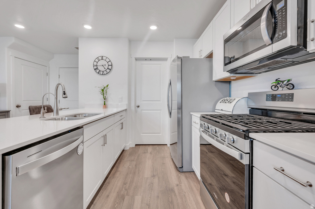 388 N REGATTA LN Saratoga Springs, UT 84045