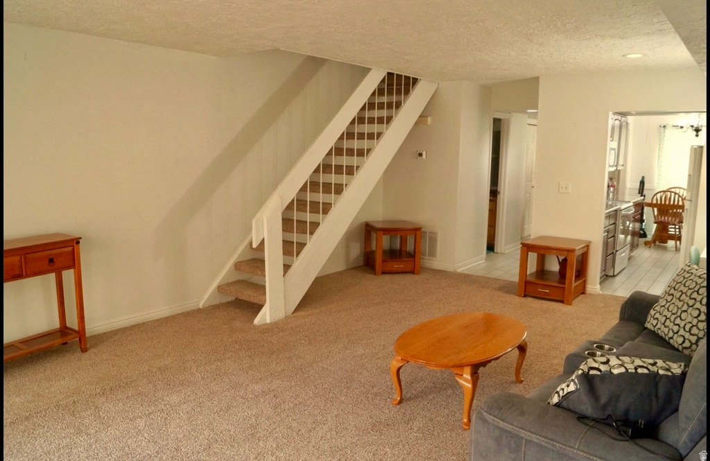 5197 S GRAVENSTEIN PARK #204 Murray, UT 84107