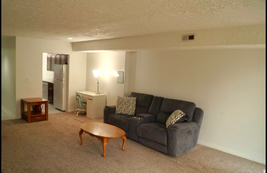 5197 S GRAVENSTEIN PARK #204 Murray, UT 84107