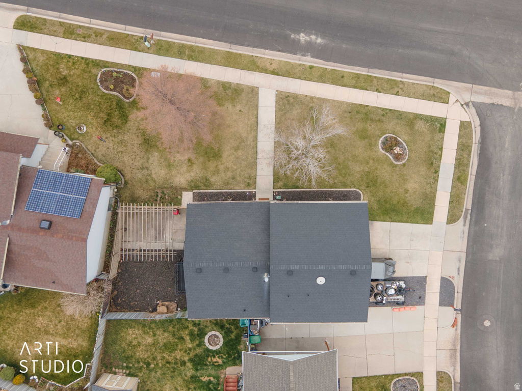 949 S 225 E Layton, UT 84041