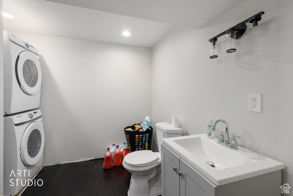 949 S 225 E Layton, UT 84041