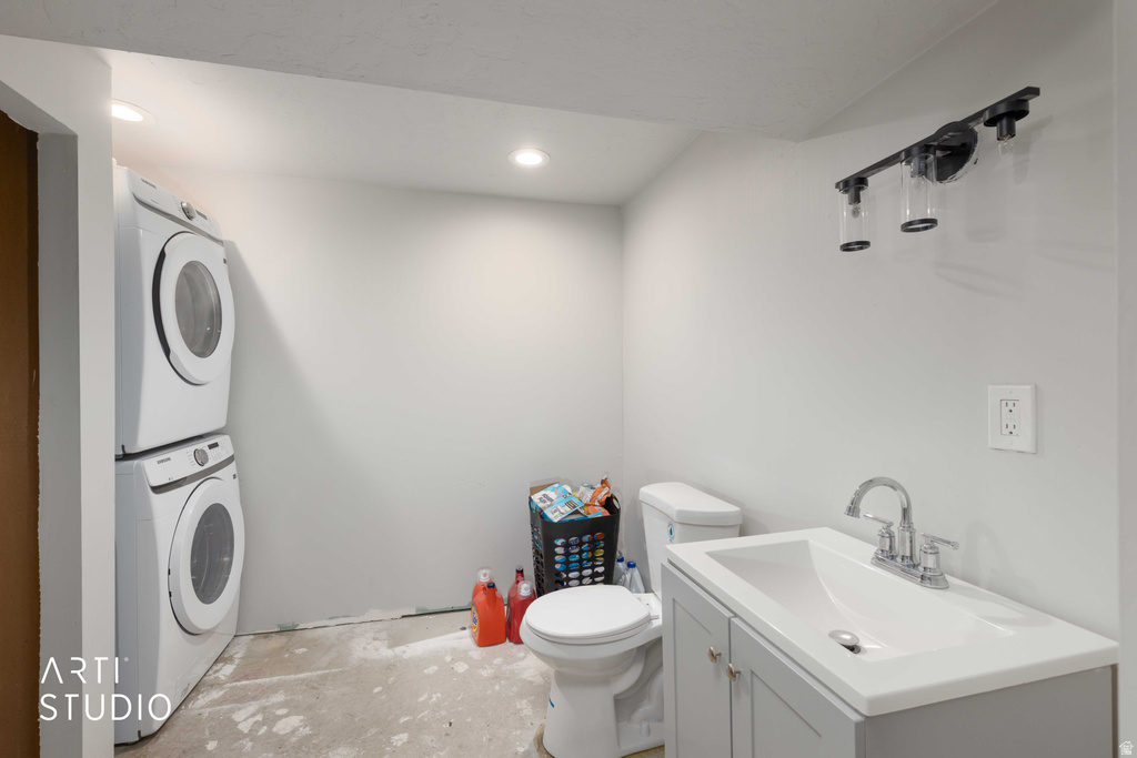 949 S 225 E Layton, UT 84041