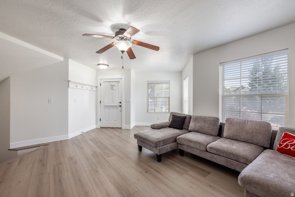 4043 E OAKLAND HILLS DR Eagle Mountain, UT 84005