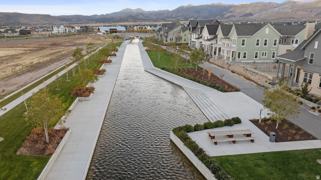 6607 W SOUTH JORDAN PKWY South Jordan, UT 84009