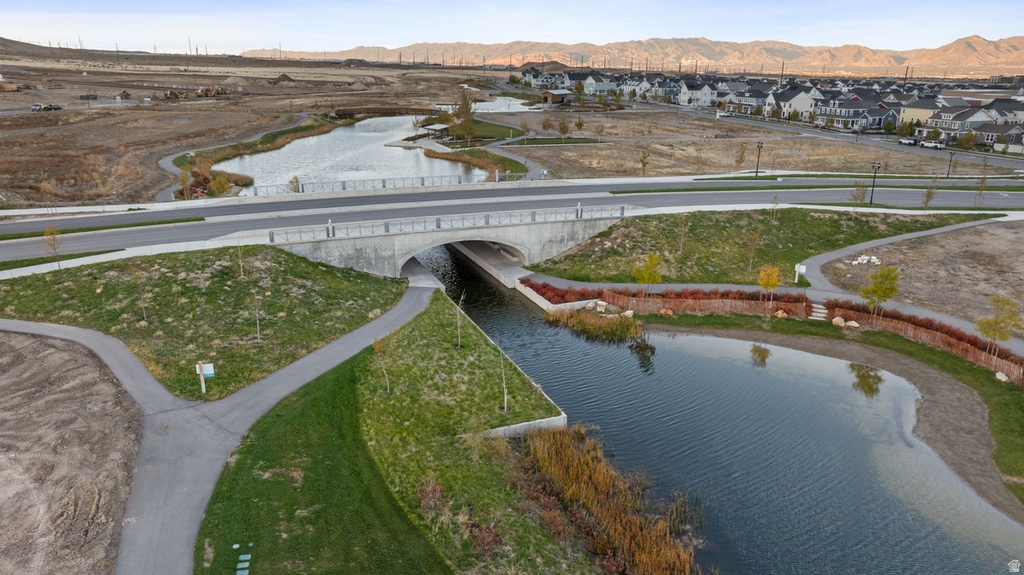6607 W SOUTH JORDAN PKWY South Jordan, UT 84009