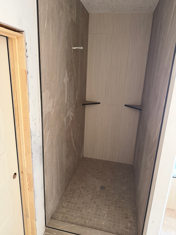 3042 N MOUNTAIN RD #217 North Ogden, UT 84414