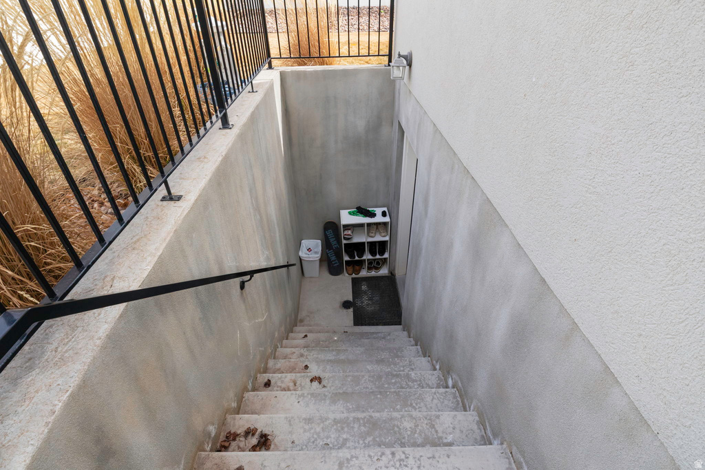 949 S RED CLIFF DR Santaquin, UT 84655