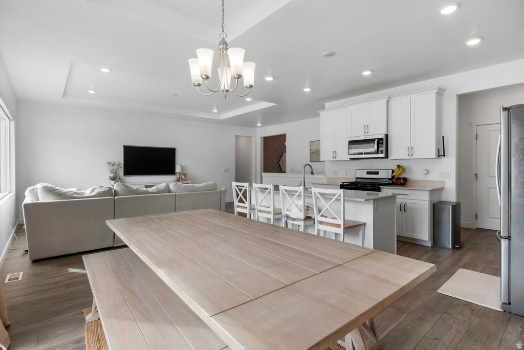 949 S RED CLIFF DR Santaquin, UT 84655