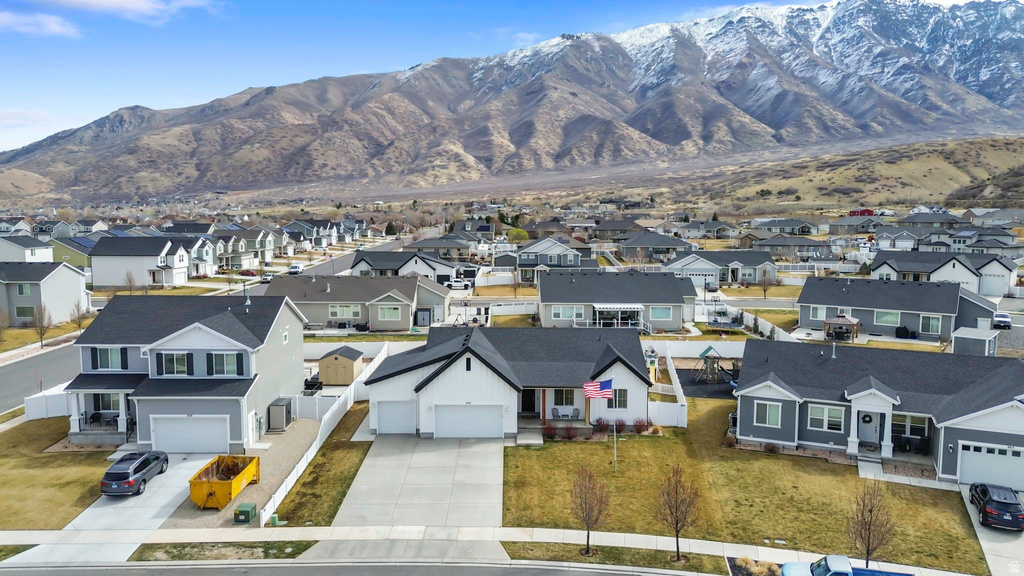 949 S RED CLIFF DR Santaquin, UT 84655