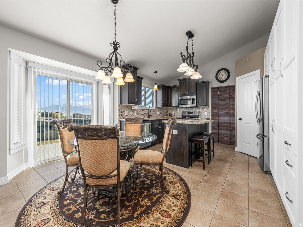 4001 E EAGLE TOP CT Eagle Mountain, UT 84005