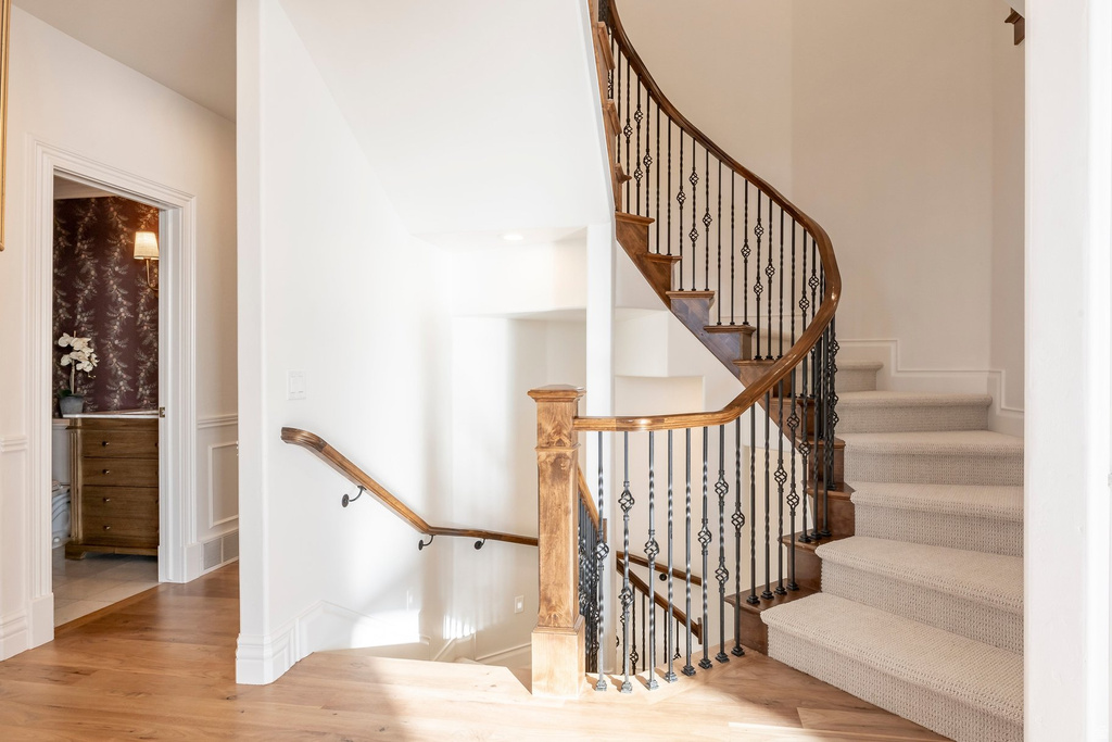 1742 E RIDGE POINT DR Bountiful, UT 84010