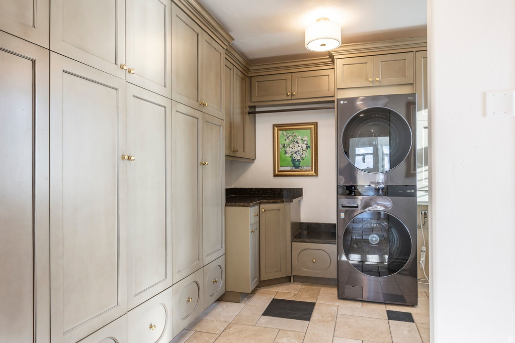 1742 E RIDGE POINT DR Bountiful, UT 84010