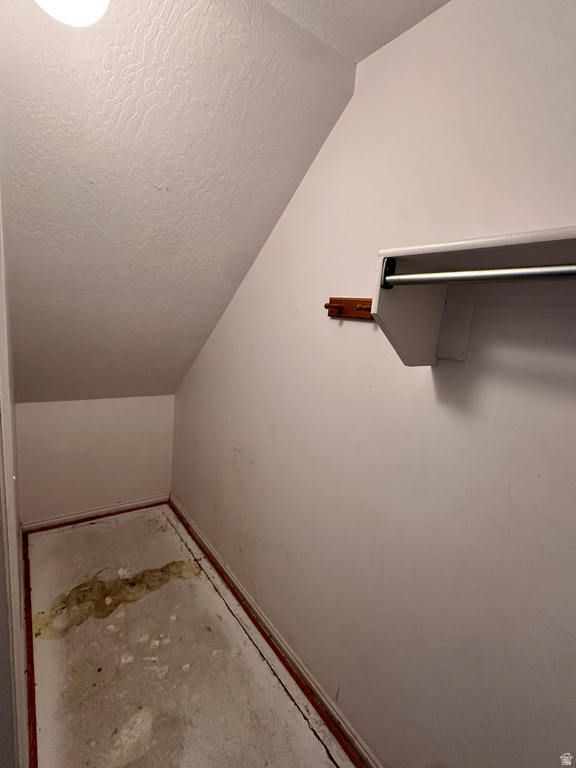 2003 W APPLE FARMS RD West Valley City, UT 84119