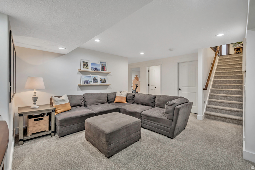 1091 W 2175 S Syracuse, UT 84075