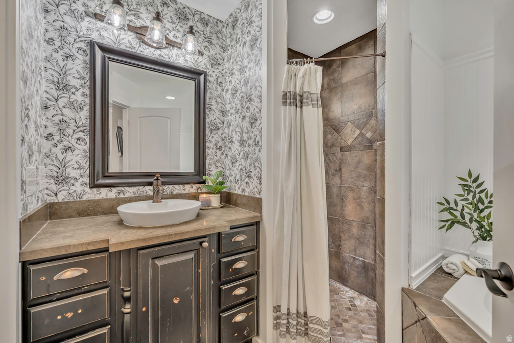 1091 W 2175 S Syracuse, UT 84075