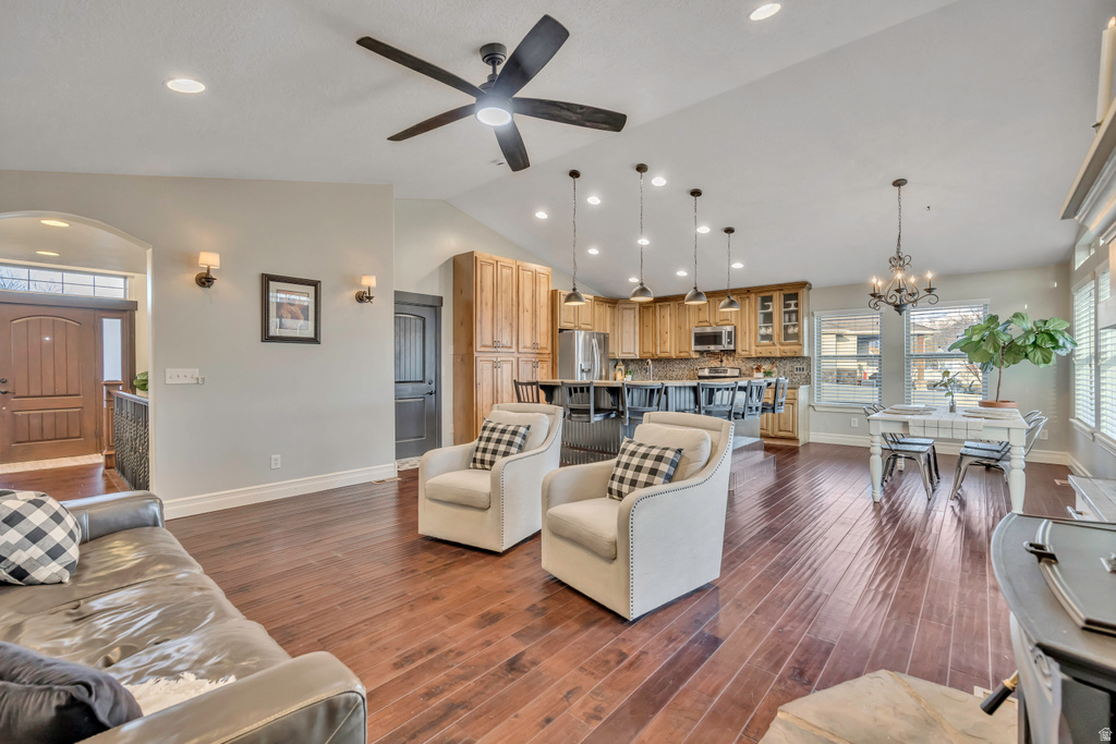 1091 W 2175 S Syracuse, UT 84075