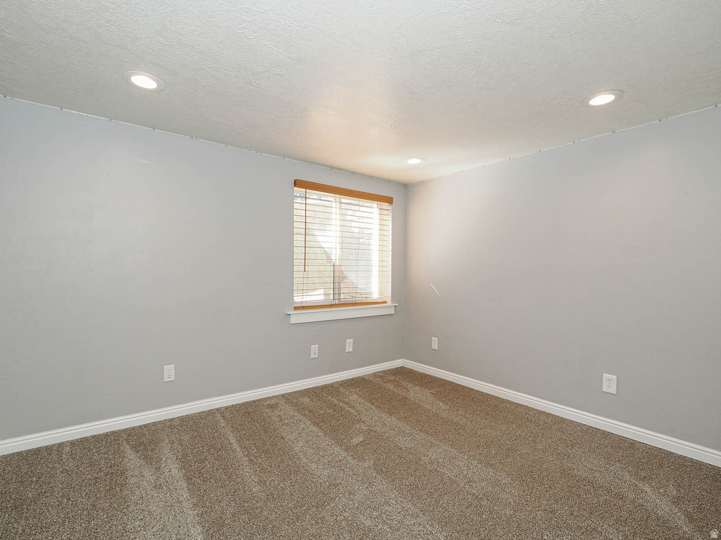 2425 E 6660 S Cottonwood Heights, UT 84121