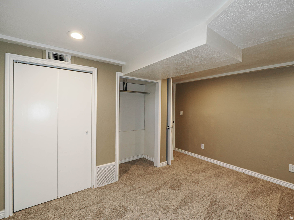 2425 E 6660 S Cottonwood Heights, UT 84121