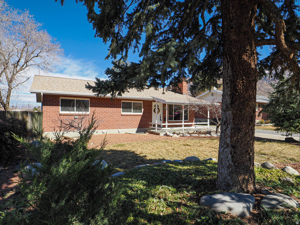 2425 E 6660 S Cottonwood Heights, UT 84121