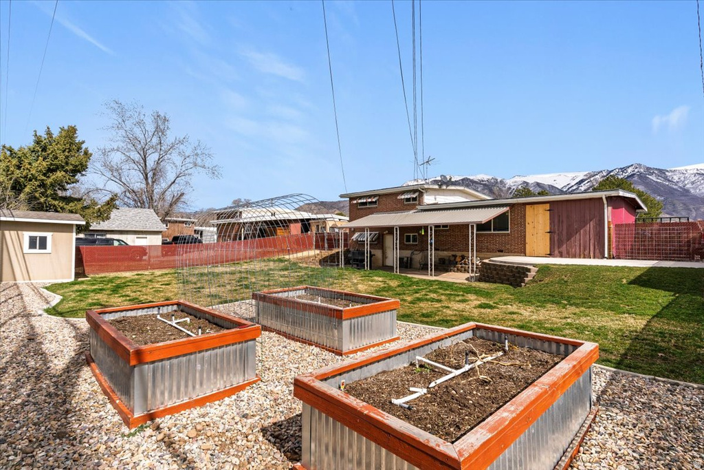 5449 S 700 E South Ogden, UT 84405