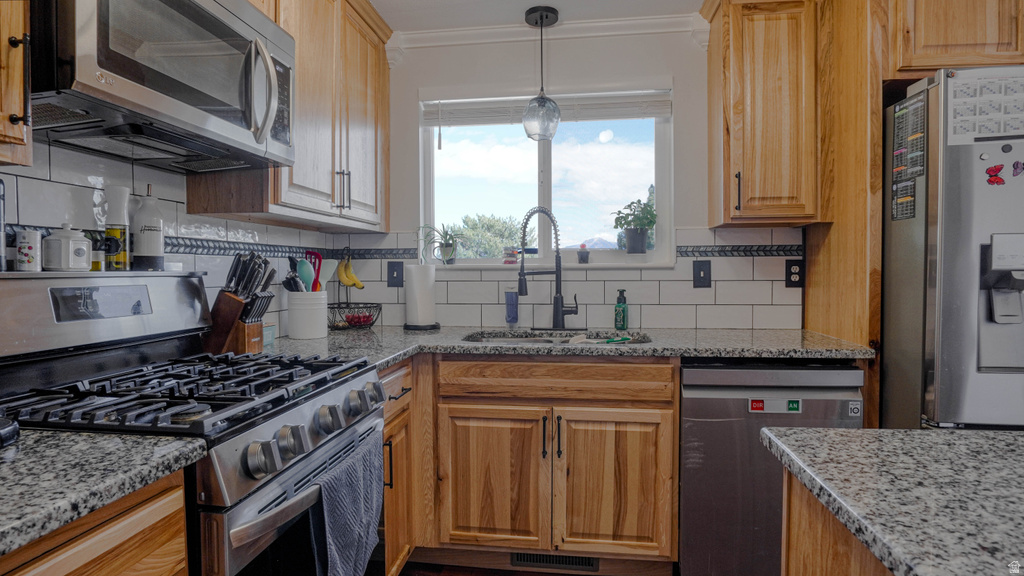 5867 S JONQUIL DR Taylorsville, UT 84129