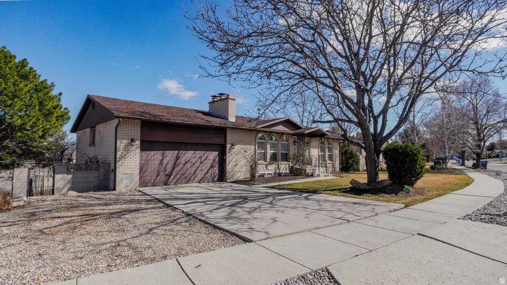 5867 S JONQUIL DR Taylorsville, UT 84129