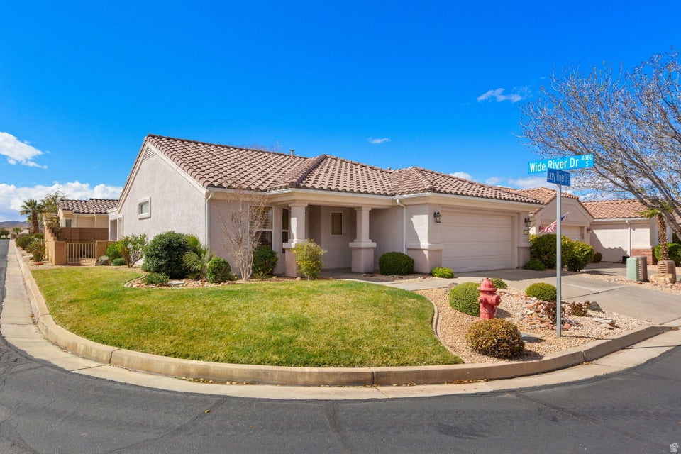 4372 S LAZY RIVER DR St George, UT 84790